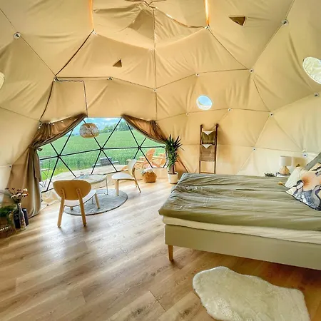 Maglebjerggaard Gaestgiveri B&B